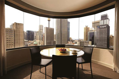 Adina Apartment Hotel Sydney Town Hall - Surfers Paradise Gold Coast 3