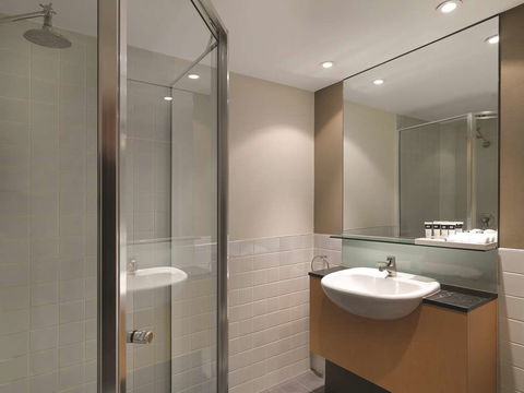 Adina Apartment Hotel Sydney Town Hall - Surfers Paradise Gold Coast 9