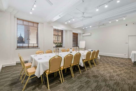 Castlereagh Boutique Hotel, Ascend - Surfers Paradise Gold Coast 9