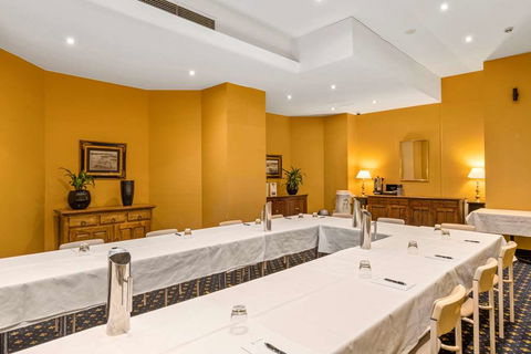 Castlereagh Boutique Hotel, Ascend - Surfers Paradise Gold Coast 10
