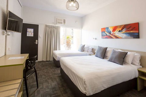Emerald Star, A Nightcap Hotel - Surfers Paradise Gold Coast 2