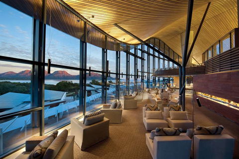 Saffire Freycinet - Surfers Paradise Gold Coast 1