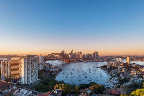 View Sydney - Surfers Paradise Gold Coast 1