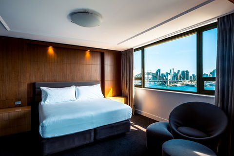 View Sydney - Surfers Paradise Gold Coast 2