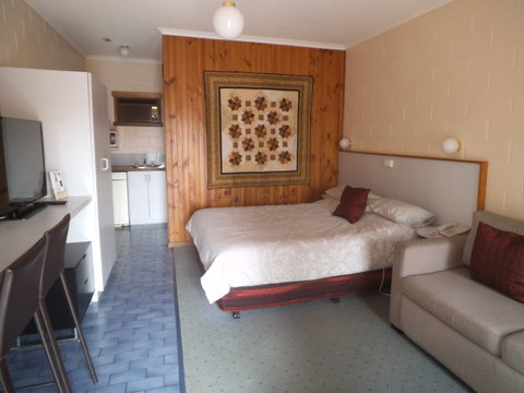 Yarragon Motel - Surfers Paradise Gold Coast 0