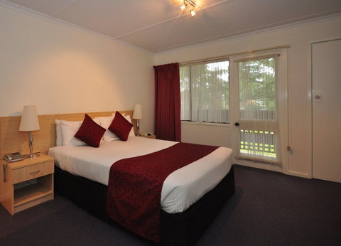 Edinburgh Motor Inn Warragul - Surfers Paradise Gold Coast 1