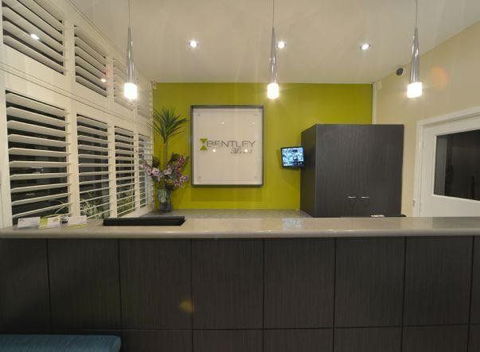 Bentley Motel - Surfers Paradise Gold Coast 1