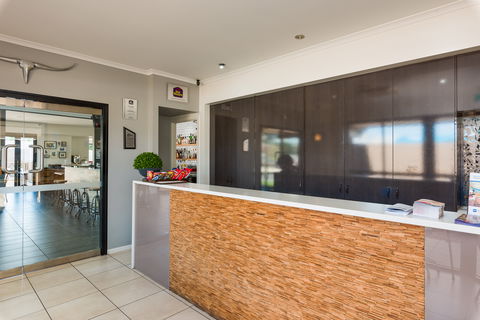 The Stirling Hotel Rockhampton - Surfers Paradise Gold Coast 0
