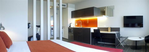 Abode Woden - Surfers Paradise Gold Coast 1