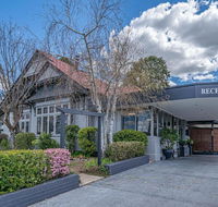Cotswold Gardens - Surfers Paradise Gold Coast