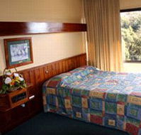 Village Family Motor Inn - Surfers Paradise Gold Coast