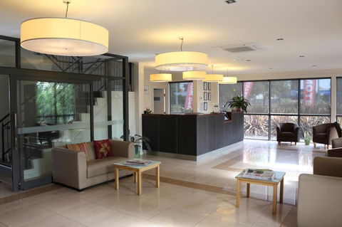 Bairnsdale International - Surfers Paradise Gold Coast 1