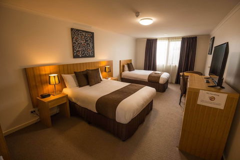 Bairnsdale International - Surfers Paradise Gold Coast 6