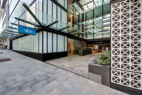 Vibe Hotel North Sydney - Surfers Paradise Gold Coast 1