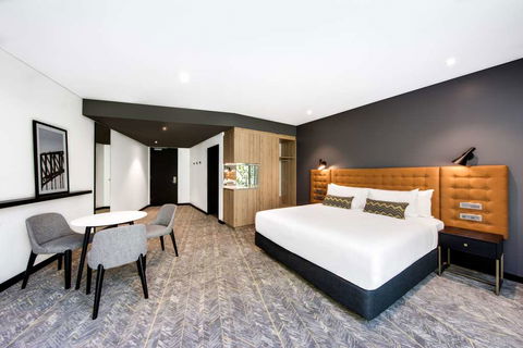 Vibe Hotel North Sydney - Surfers Paradise Gold Coast 12