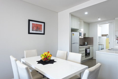 Astra Apartments North Sydney - Surfers Paradise Gold Coast 6