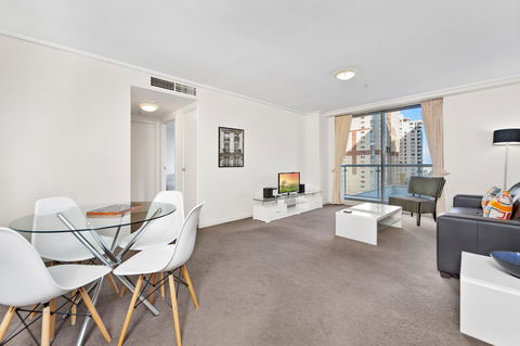 Astra Sydney CBD Pitt Street - Surfers Paradise Gold Coast 5