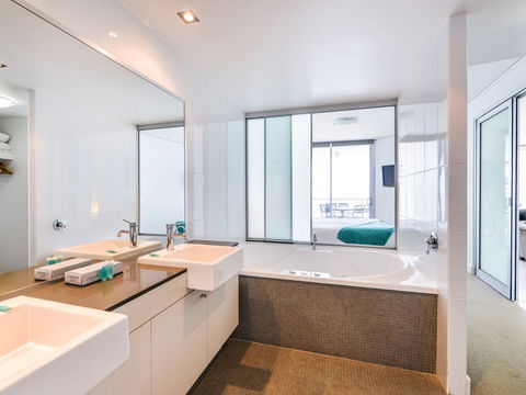 Grand Mercure Apartments Bargara - Surfers Paradise Gold Coast 6