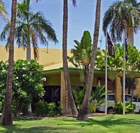 Karratha International Hotel - Surfers Paradise Gold Coast