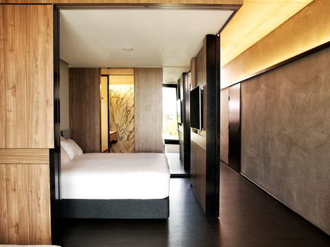 A By Adina Canberra - Surfers Paradise Gold Coast 6