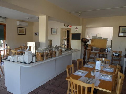 Admiralty Inn - Surfers Paradise Gold Coast 10