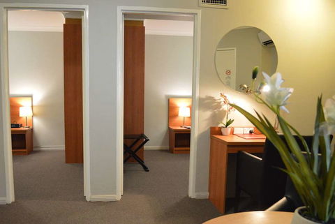 Ramada Hotel & Suites Sydney Cabramatta - Surfers Paradise Gold Coast 3