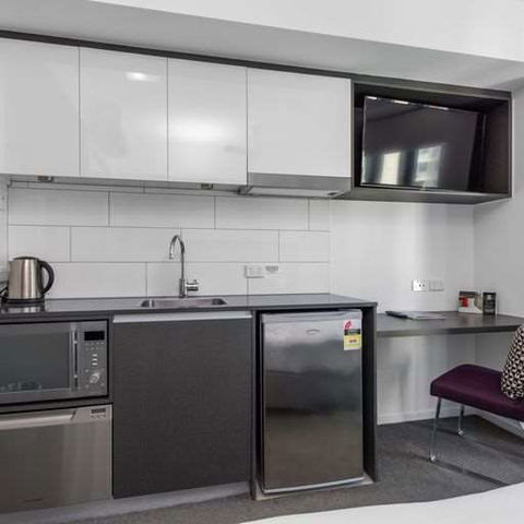 H On Mitchell Apartment Hotel - Surfers Paradise Gold Coast 1