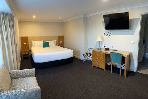 Bathurst Heritage Motor Inn - Surfers Paradise Gold Coast 4