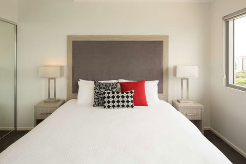 H On Smith Hotel - Surfers Paradise Gold Coast 6