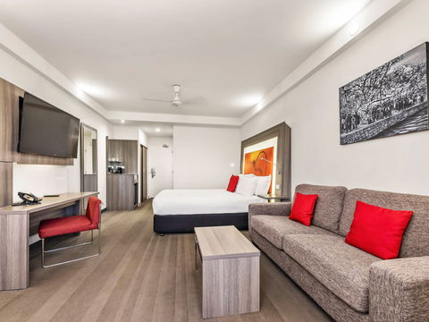 Novotel Darwin Atrium - Surfers Paradise Gold Coast 5