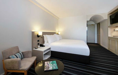 DoubleTree By Hilton Esplanade Darwin - Surfers Paradise Gold Coast 16