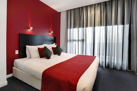 Adara Richmond - Surfers Paradise Gold Coast 1