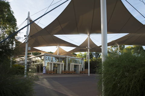 Sails In The Desert Hotel - Surfers Paradise Gold Coast 1