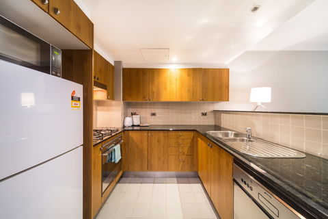 Astra Sydney-Hosking Place - Surfers Paradise Gold Coast 1