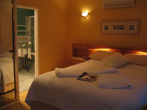 Villa Della Rosa B&B - Surfers Paradise Gold Coast 1