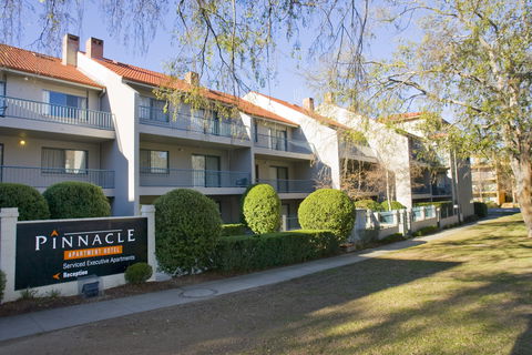 Pinnacle Apartments - Surfers Paradise Gold Coast 0