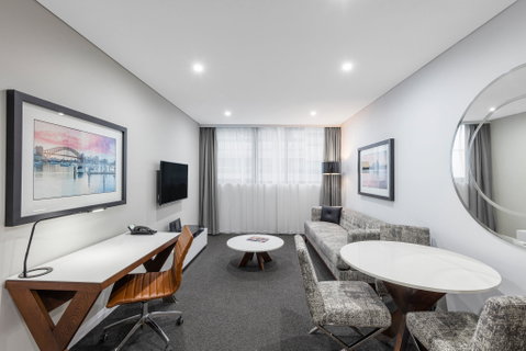 Meriton Serviced Apartments North Sydney - Surfers Paradise Gold Coast 1