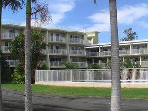 Cabarita Lake Apartments - Surfers Paradise Gold Coast 0
