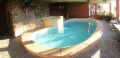 Granada Motor Inn Adelaide - Surfers Paradise Gold Coast 0