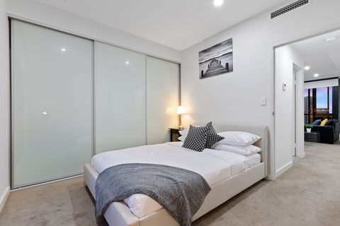 Astra Apartments Parramatta - Skyrise - Surfers Paradise Gold Coast 15