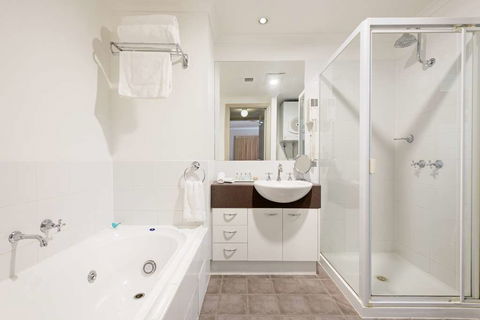 Ringwood Royale Apartment Hotel - Surfers Paradise Gold Coast 7
