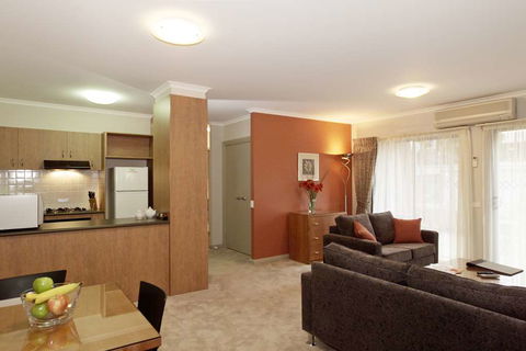 Ringwood Royale Apartment Hotel - Surfers Paradise Gold Coast 11