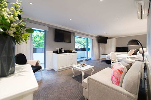 Canberra Rex Hotel - Surfers Paradise Gold Coast 13