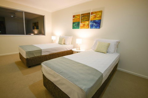 Direct Hotels - Breeze on Brightwater - Surfers Paradise Gold Coast 0