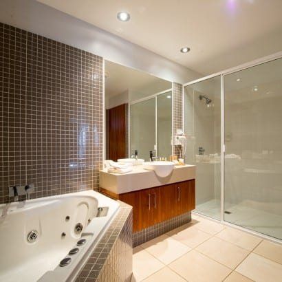 Tall Timbers - Surfers Paradise Gold Coast 9
