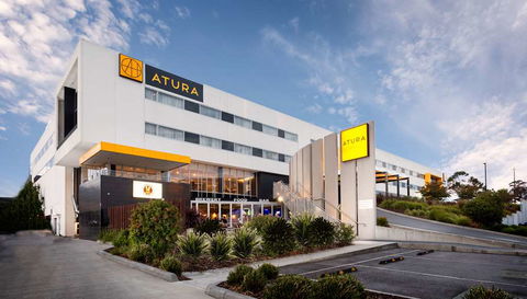 Atura Dandenong - Surfers Paradise Gold Coast 2