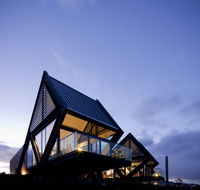 Mona Pavilions - Surfers Paradise Gold Coast