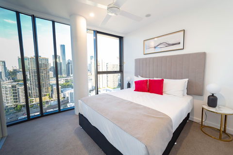 Arise Brisbane One - Surfers Paradise Gold Coast 1