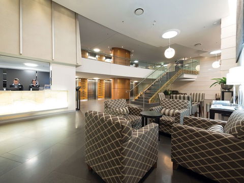 Oaks Aurora - Surfers Paradise Gold Coast 1