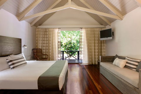 Hamilton Island Palm Bungalows - Surfers Paradise Gold Coast 0